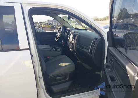 2016 Ram 1500 Express из США, поврежденный, VIN 1C6RR7FT9GS268784